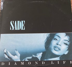 SADE - DIAMOND LIFE -1984 LP VINYL - FR-39581 - W/ Sleeve- GREAT CONDITION