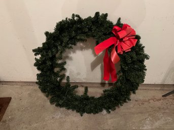 36' Diameter Wreath