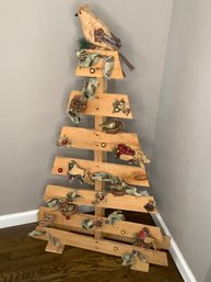 Primitive Wooden Tree Decor