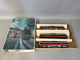 Athearn HO Scale New Haven Passenger Car Set