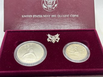Very Fine 1992 Olympics Commemorative Silver Coin Set- Mint Uncirculated