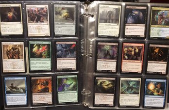Binder Filled With 414 Assorted Magic The Gathering Cards - M