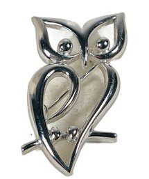 Rhodium Plated Silver Tone Owl Brooch Signed TRIFARI