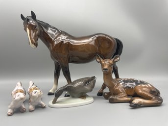 Five Vintage Porcelain Animal's Figuriens.