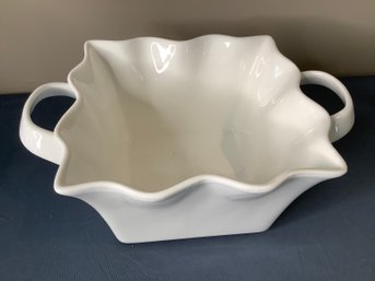 Handled Square Ruffled Baking Dish