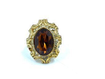 Vintage Art Deco Topaz Colored Goldtone Ladies Ring