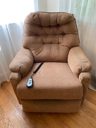 Best Home Furnishings Electric Recliner Chair