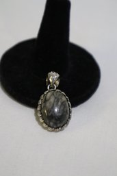 925 Sterling Silver With Gray Stone Pendant
