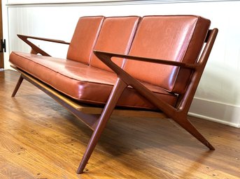 An Iconic 'Z' Sofa By Poul Jensen For Selig, Authentic Mid-Century Danish Modern