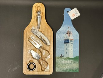 New-in-Package Simsbury Gift Set: Cutting Board & Bar Tools