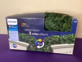 Philips Lit Garland