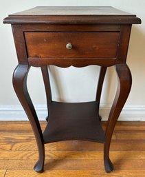 Vintage Wood 2 Tier  Occasional Table