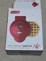 Mini Waffle Maker