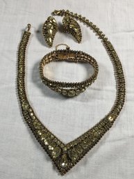 Incredible Vintage KRAMER OF NEW YORK Costume Jewelry Suite - NEVER WORN - Necklace, Earrings & Bracelet