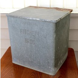 Vintage Zinc Galvanized Porch Milk Box - Fitchett Bros. Poughkeepsie, NY 6 Bottle Milkbox