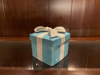 Tiffany & Co, Fine Porcelain Trinket Box In A Form Of A Gift Box.
