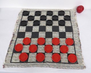 Cracker Barrel Plaid Cloth Country Tabletop Checkers Set