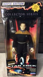1994 Star Trek Generations Lieutenant Commander Data Action Figure New In Box