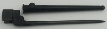 World War 2 No. 4 MKII British LEE ENFIELD Spike Bayonet With Scabbard