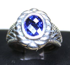 Fine Sterling Silver Ladies Ring Blue Gemstone Nice Setting Size 7