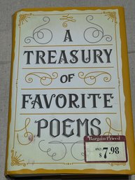 A Treasury Of Favorite Poems - Various Writers