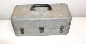 Antique Tacklebox (full)
