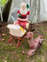 Vintage Santa And Reindeer Christmas Decor Set