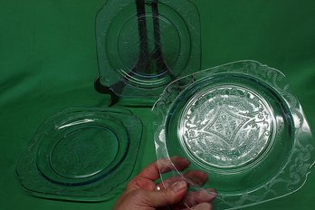 VTG Blue Indiana Glass Madrid Lace Pattern Salad/dessert Plates-3
