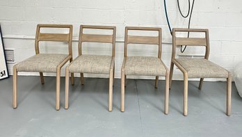 Set Of 4 Wooden Dining Chairs With Comfortable Seating With 4 Base Legs ***Separate Pick-Up Location Sat. 8/10