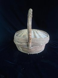 Woven Basket With Tray/lid