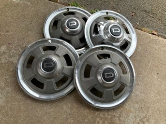 Datsun 240Z Hubcaps