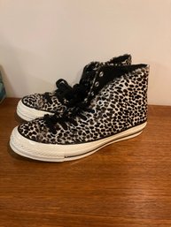 Converse All Star  Hi Top Sneakers Cheetah Print Mens 7 Womens Size 9