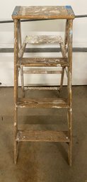 Lynn Ladder - Wooden Step Ladder W/paint Shelf - 43'tall