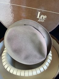 Lee Hats Box With Del Monico Hat