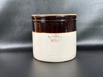 A Vintage 2-Gallon Salt Glazed Crock By Robinson-Ransbottom