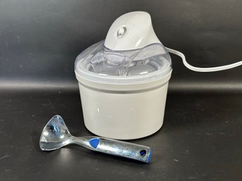 A Compact Ice Cream Maker