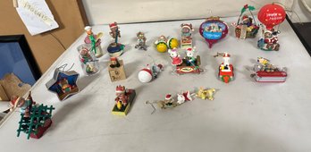 Beautiful Huge Lot Of Miniature Christmas Ornaments In Different Styles And Shapes. Joco - B4