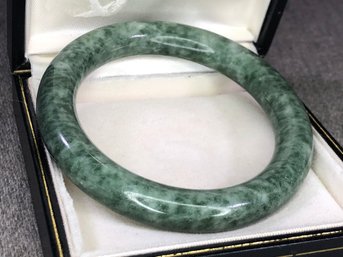 Fabulous Marble / Jade Bangle Bracelet - Vintage ? New ? - Great Looking Bracelet - Great Colors - Very Pretty