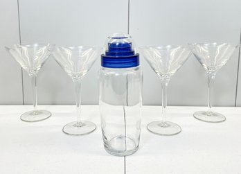 A Vintage Rigoletto Cocktail Set