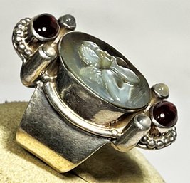 Sajen Sterling Silver Mother Of Pearl And Garnet Ladies Ring Raphael's Cupid Size 6.5