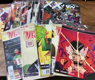 Comic Book Lot ~ 25 Comic Books All In Sleeves ~ X-Men, The Vision & More