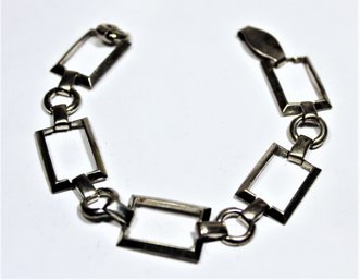 Signed 'WELLS' Sterling Silver Geometric Formed Link Bracelet