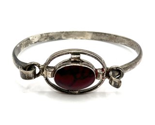 Vintage Sterling Silver Deep Red Stone Hinged Bracelet