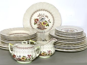 A Partial Vintage Royal Doulton Dinner Service 'Grantham'