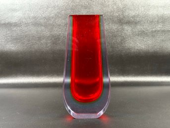 A Magnificent Vintage Mid-Century Murano Glass Sommerso Vase In Red