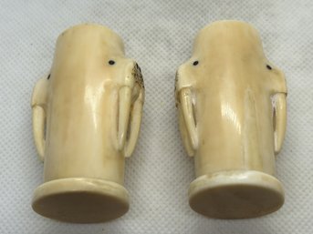 Rare Vintage 1950s Eskimo Carved Walrus Salt And Pepper Shakers- Native Made Authentic