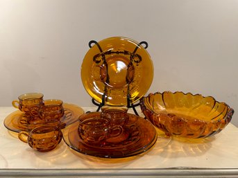 Vintage Indiana Glass Kings Crown Amber Luncheon Serving Set And Sunflower Bowl