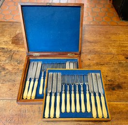 Complete Boxed Set Of Savory London Silver Plated Flatware
