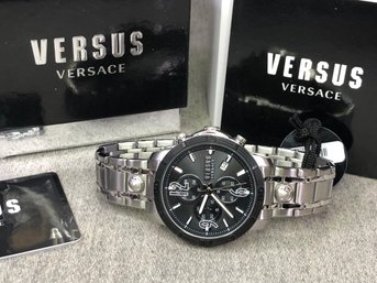 Fabulous $425 VERSACE / Versus Mens All Stainless Steel Chronograph Watch - Box / Cards - AMAZING WATCH !