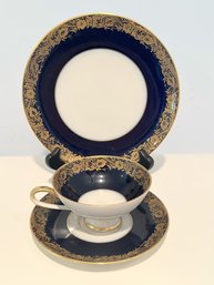 Stunning HUTSCHENREUTHER Hohenberg Porcelain Tea Cup & Dessert Plate Gold Lace Trim China